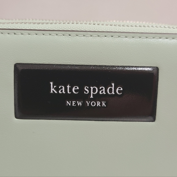 Kate Spade NY LABEL Smooth Leather 3-in-1 Crossbody Bag in Mint Green Pistachio - Picture 5 of 16